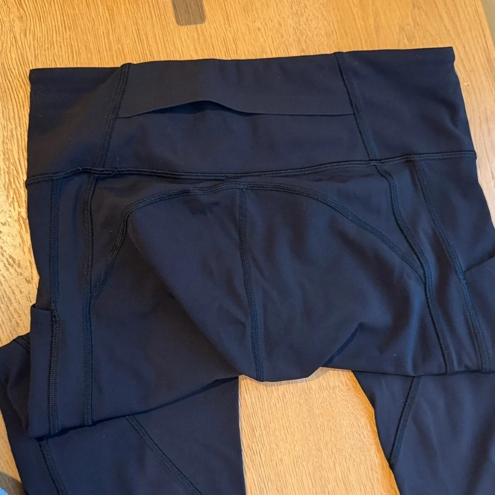 Lululemon Pace Rival 25” Black Legging - Picture 3 of 4